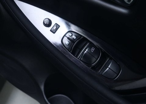 Nissan LEAF Leaf N-Connecta 5dr 39