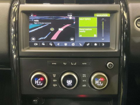 Land Rover Discovery 3.0 Discovery SE SD6 Auto 4WD 8