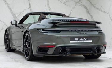 Porsche 911 Turbo S Cabriolet (992) 6