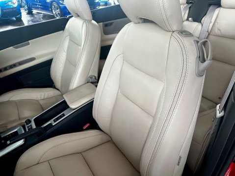 Volvo C70 2.0 D3 SE Lux Solstice Geartronic Euro 5 2dr 26