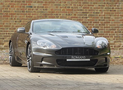 Aston Martin DBS Carbon Edition 1