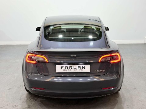 Tesla Model 3 (Dual Motor) Performance Saloon 4dr Electric Auto 4WDE (Performance Upgrade 19