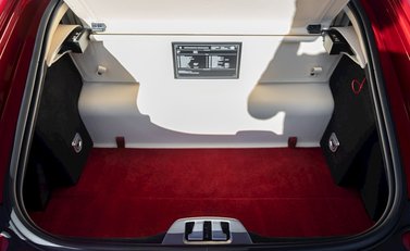 Ferrari 812 Superfast 35