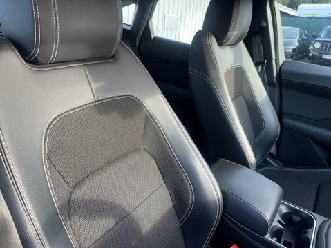 Jaguar E-Pace 2.0 D150 R-Dynamic Euro 6 (s/s) 5dr 5