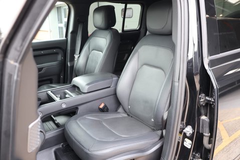 Land Rover Defender 110 D300 HARD TOP X-DYNAMIC HSE expedition styled by Seeker Genuine rear seats 25