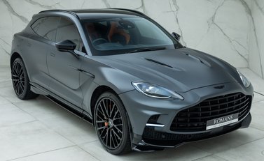 Aston Martin DBX 707 8