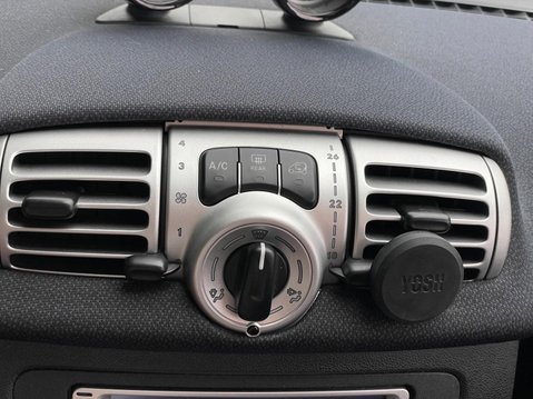 Smart Fortwo Coupe 1.0 MHD Passion SoftTouch Euro 5 (s/s) 2dr 23