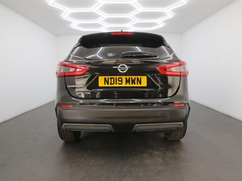 Nissan Qashqai 1.5 dCi Tekna Euro 6 (s/s) 5dr 6