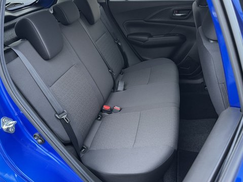 Suzuki Swift 1.2 Mild Hybrid Ultra ALLGRIP 5dr 39