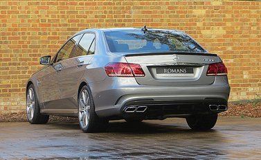 Mercedes-Benz E Class AMG 11