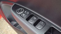 Hyundai i10 1.2 SE Hatchback 5dr Petrol Auto Euro 6 (87 ps) 27
