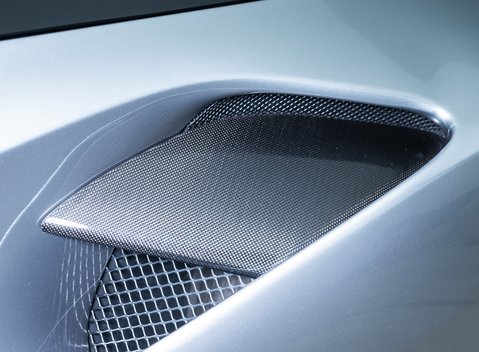 Ferrari 488 Spider 31