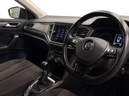 Volkswagen T-Roc 1.0 T-Roc Design TSi 5dr 4