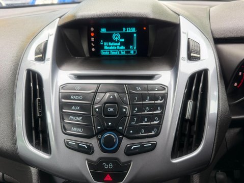 Ford Transit Connect 1.6 TDCi 240 Limited Panel Van 4dr Diesel Manual L2 H1 (128 g/km, 113 bhp) 38