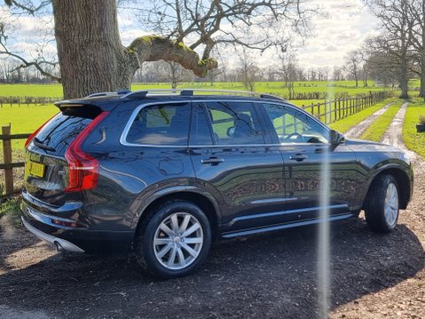 Volvo XC90 D5 POWERPULSE MOMENTUM AWD 4