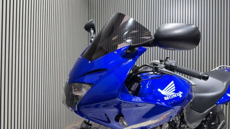 Honda CB 600 2001 ONLY 15K MOT OCTOBER 2027 VERY CLEAN 600CC 26