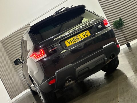 Land Rover Range Rover Sport 3.0 SD V6 HSE Dynamic Auto 4WD Euro 6 (s/s) 5dr 20