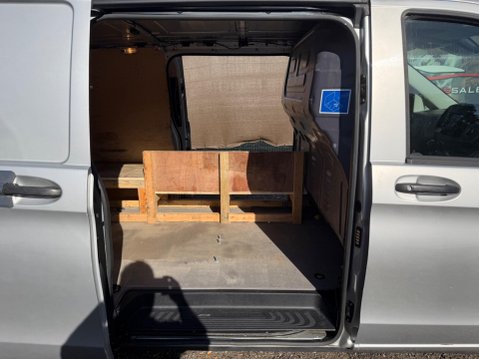 Mercedes-Benz Vito 2.1 114 CDI BlueTEC RWD L2 Euro 6 6dr 15