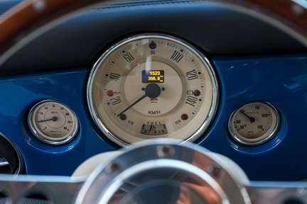 Rover Mini Remastered by David Brown Automotive - Only 800 miles! 16