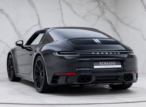 Porsche 911 Targa 4S (992) 10