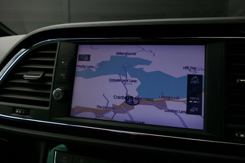 SEAT Leon 1.5 Leon FR Black Edition TSi Evo 5dr 33