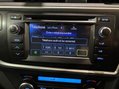 Toyota Auris 1.6 V-Matic Excel Euro 5 5dr 40