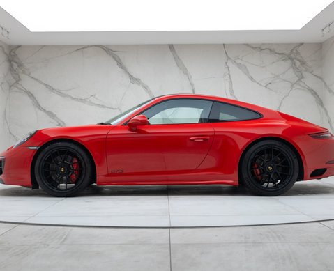 Porsche 911 Carrera 4 GTS (991.2) 