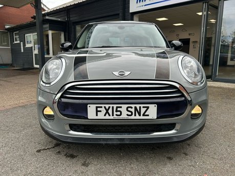 Mini Hatch COOPER 3