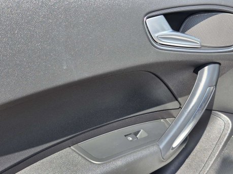 Audi A1 1.4 TFSI Sport Sportback S Tronic Euro 5 (s/s) 5dr 27