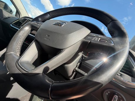 SEAT Ateca TSI SE TECHNOLOGY 18