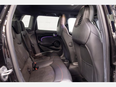 Mini Hatch 1.5 Cooper Sport Steptronic Euro 6 (s/s) 5dr 24