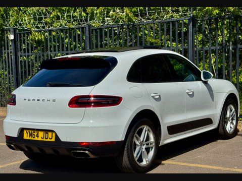 Porsche Macan 2.0T SUV 5dr Petrol PDK 4WD Euro 6 (s/s) (237 ps) 37