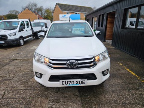 Toyota Hilux ICON 4WD D-4D DCB 2