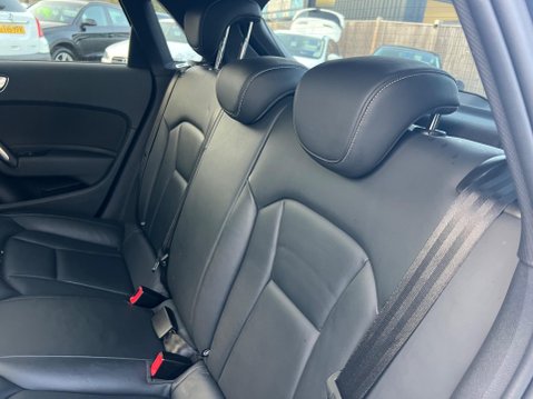 Audi A1 1.4 TFSI CoD Black Edition Sportback S Tronic Euro 5 (s/s) 5dr 29