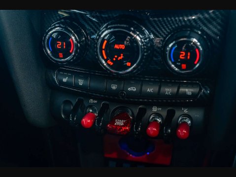 Mini Hatch 2.0 John Cooper Works 3dr 15