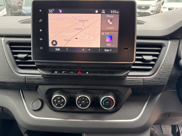 Renault Trafic LWB L2H1 Ll30 Sport Dci Air Con Navigation Sensors EURO 6 SELECT 31