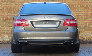 Mercedes-Benz E Class AMG 16