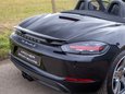 Porsche 718 BOXSTER S PDK 21