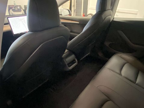 Tesla Model 3 Model 3 Long Range AWD 4WD 4dr 33