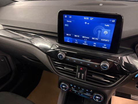 Ford Kuga 2.5 EcoBoost Duratec 14.4kWh ST-Line X CVT Euro 6 (s/s) 5dr 22