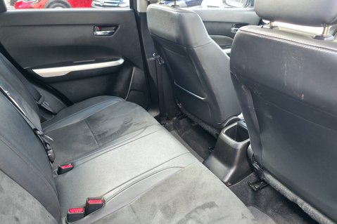 Suzuki Vitara SZ5 RUGGED.. 7 SERVICES.. SAT NAV..ELECTRIC OPENING SUNROOF..AIR CON.. 15