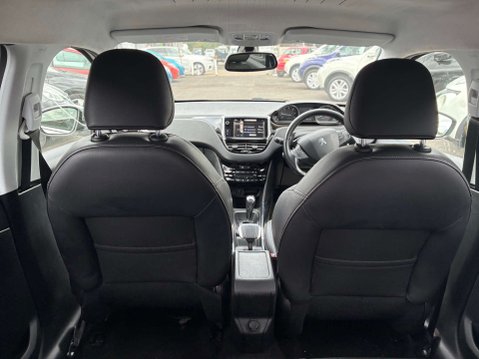 Peugeot 2008 1.6 e-HDi Allure SUV 5dr Diesel EGC Euro 5 (s/s) (92 ps) 15