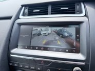 Jaguar E-Pace 2.0 CORE 13