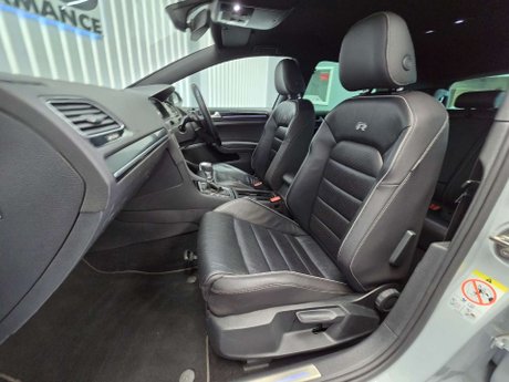 Volkswagen Golf 2.0 TSI BlueMotion Tech R Hatchback 5dr Petrol DSG 4Motion Euro 6 (s/s) (31 9