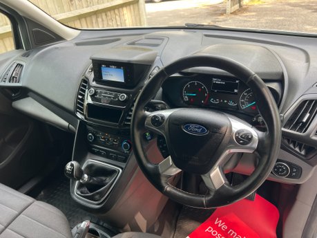 Ford Transit Connect 200 LIMITED 1.5 TDCI 10