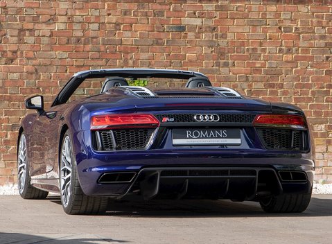 Audi R8 V10 Spyder 3