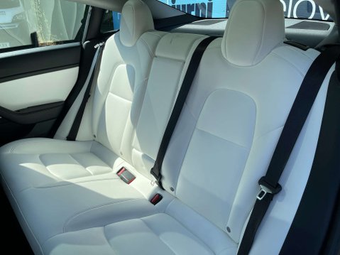 Tesla Model 3 Model 3 Performance AWD 4WD 4dr 25