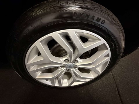 Land Rover Range Rover Evoque 2.0 Range Rover Evoque R-Dynamic SE D MHEV Auto 4WD 5dr 39