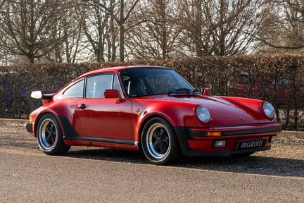 Porsche 911 930 TURBO 2