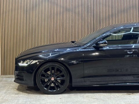 Jaguar XF 2.2 XF R-Sport Black D Auto 4dr 46